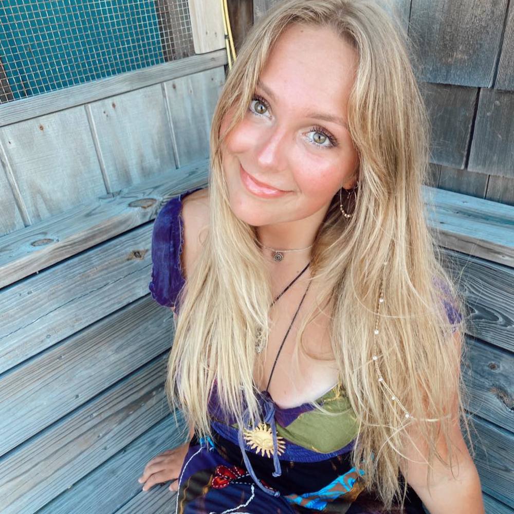 Meet your Posher, Natalie